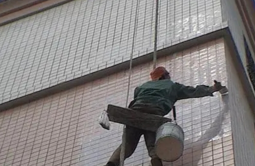 鹰潭市卫生间漏水维修公司分享下鹰潭市外墙防水的必要性。